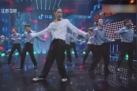 蒙面舞王：吴建豪帅气齐舞，不愧是一代人的男神，简直帅到爆表！