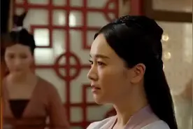 左小青颜值巅峰胜过范冰冰，20岁嫁给百亿富商，如今成单身妈妈！