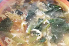 菠菜番茄蛋花汤可谓汤中极品，酸辣可口，妙哉妙哉！