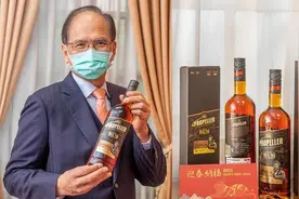 游锡堃称台立法机构要买朗姆酒支持立陶宛，遭讽：用你自己的钱吗视频封面