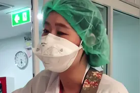 "泰"暖心！泰国医护弹吉他唱歌鼓励癌症晚期病人视频封面