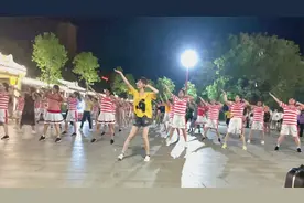 全民广场舞《你莫走》迈出舞步，美丽健康属于你