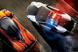 赛车竟然飙不过警车，这警车马力也太强悍，比赛挣来的钱全没了！