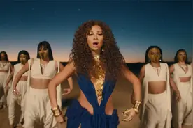 超级洗脑的世界杯“神曲”之一，一听这歌就疯狂抖腿，太魔性了