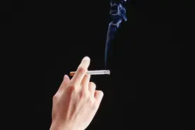 抽烟屋里全是烟味，学会这个方法，不用开窗，烟味快速消散干净视频封面