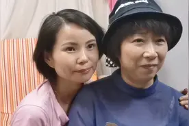 50岁大姐被我打扮下妙变18岁，由此可见头发的重要性视频封面