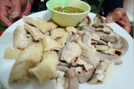 白切肥肠头，最简单好吃的肥肠做法，这样做吃完都不腻