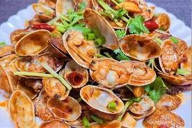 炒花甲这样做实在太下酒，肉质鲜美又少沙，香辣鲜美，老公吃美了视频封面