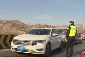 加大检查力度 确保冬季行车安全视频封面