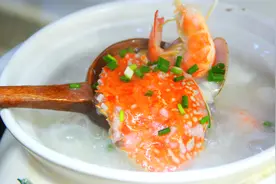 教你一个小窍门，只需5种调料，海鲜砂锅粥在家就能做出大厨水准