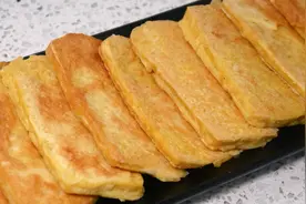 冻豆腐别只炖着吃，这样做鲜香味美，吃过一次就念念不忘视频封面