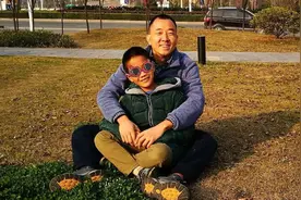 陈行甲：作为县委书记，我的孩子想读书，被校长拒之门外！视频封面
