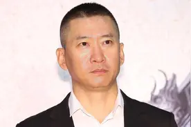 51岁的周杰为啥至今还是单身？现场自曝择偶标准，令人感到震惊视频封面