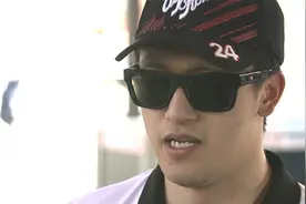 周冠宇因赛车故障退赛，“对我来说是非常沮丧的一天”视频封面
