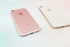 花999元买来的iPhone7对比iPhone8，上手后我忍不住笑了！视频封面