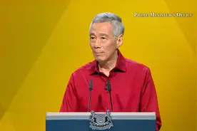 李显龙谈新加坡华人先辈的奋斗史以及对中国的热爱视频封面