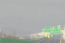 浙江绕城高速西复线今日通车 有望缓解杭州过境车流压力视频封面