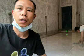 今天开始贴客厅地砖，边上用波导线走二圈，效果好看多了视频封面