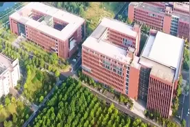 大学展播☞☞湖南城市学院视频封面