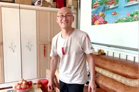 暖男老公真会过日子，想用西瓜皮给媳妇露一手，结果搞砸了视频封面