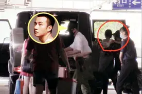 文章被拍到与女性约会，一同入住酒店，对方还有个三四岁的孩子视频封面