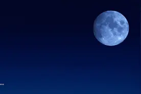 #极致轻薄，柔光自拍# 3月3日，9这么不可思议。视频封面
