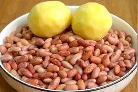 土豆别总炒着吃，教你做成粘豆包，软糯香甜不塌陷，3分钟教会你