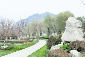 济南华山公园，从西北部开元路向东顺着华山湖走一走看一看3