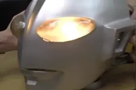 揭秘初代奥特曼头套和计时器制作过程，演员真的不容易