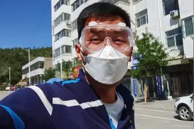 陕北二后生进看病！搞笑的大宝上一年级，两句话让你笑半天！视频封面
