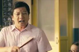 “装逼秒打脸”合集：王老师diss校长，结果下一秒校长就到了教室视频封面