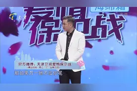 女友生病在厕所大吐，男生却开了一局游戏，拍拍后背就算是照顾了