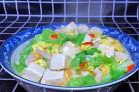 白菜豆腐这样做才好吃，汤鲜味美，营养不流失，天冷以后要常吃