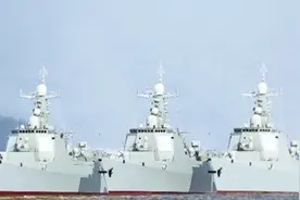 052D和美军宙斯盾谁更强？美专家借机讽刺，但却毫无道理视频封面