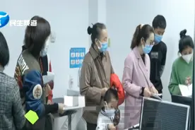 警惕！孩子耳朵藏只“花大姐”，母亲的一个举动害了他