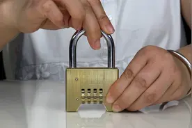 铜密码锁如何改密码，密码锁如何重新设置密码，视频来了超简单哦视频封面