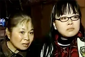奇葩相亲：妈妈带公主病女儿来相亲，娘俩都相中摄影师但未果视频封面