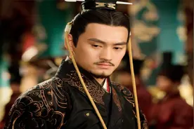 汉武帝晚年昏庸无道，但他临死前做了三件事，保住了大汉朝视频封面