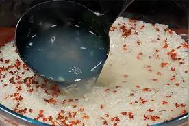做桂花酒酿时，桂花切记不要直接拌，分享0失败桂花酒酿详细做法视频封面