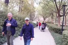 万爱千恩—— 一位知青大姐回嘉兴忆起当年在这插队时的难忘岁月视频封面