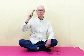 肩颈瘀堵，肩胛骨僵硬、酸痛，用1根擀面杖就能缓解肩颈酸痛难受视频封面