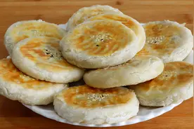 家常红豆酥饼详细做法，酥到掉渣，咬一口满嘴香