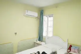 厦门岛内靠海边，停车免费，双人标间宾馆，只花了41元，太划算视频封面