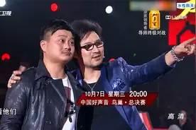 好声音：黄勇面临淘汰无缘鸟巢，汪峰拉着他让他看向台下观众！视频封面