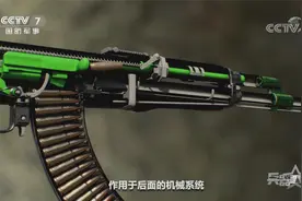 革命性的AK-47较之美制步枪有哪些优势？央视解读简易致命武器视频封面