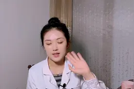 睡前喝牛奶，等同“服毒”？牛奶背后这个真相，医生为你解开视频封面
