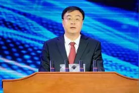 齐齐哈尔市委书记王刚：任何人找企业麻烦，我们就找他麻烦视频封面