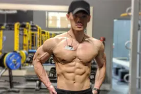 抽烟对健身有多大的影响？降低睾酮水平？