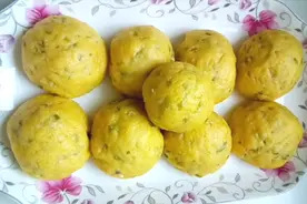 豆角新做法，教你做豆角馒头，技巧和配方都告诉你，蓬松暄软好吃视频封面