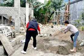 家里今天来了一个男人，你们猜一下会是谁呢，不会是安美男朋友吧视频封面